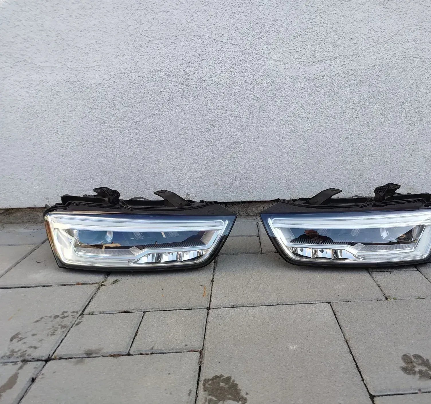 Full LED Farovi Audi Q3 8U0941034